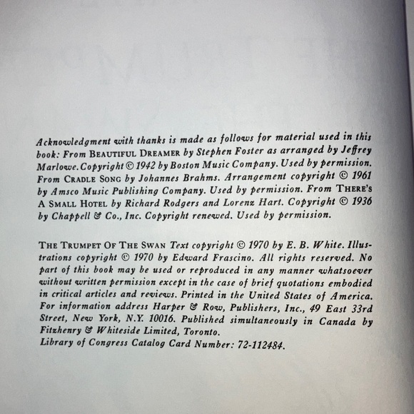 The Trumpet of the Swan by E.B. White - vintage Illustrated Children's Book - Picture 3 of 16